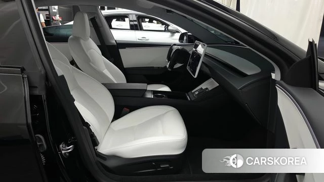 Tesla Model 3 id 5015924 из Кореи 31