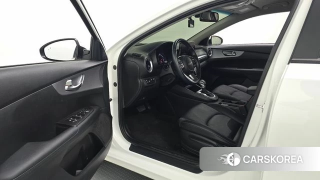 Kia The New K3 2nd generation id 5027936 из Кореи 20