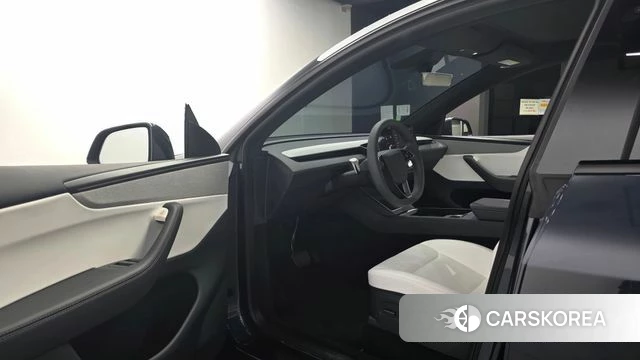 Tesla Model Y id 4847214 из Кореи 37