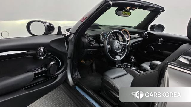 Mini Cooper Convertible id 5046338 из Кореи 33
