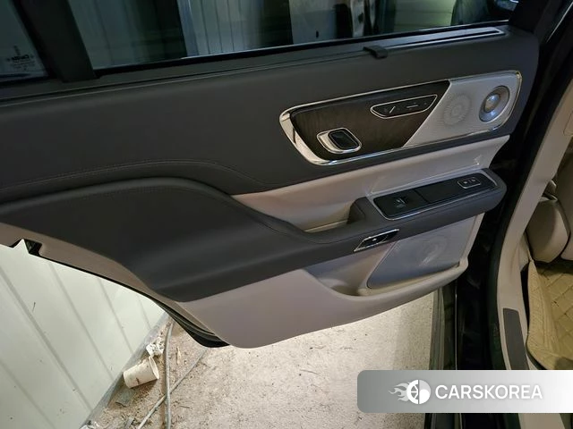 Lincoln Continental 10th Generation id 4952658 из Кореи 17