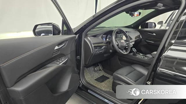 Cadillac XT4 id 4982106 из Кореи 33