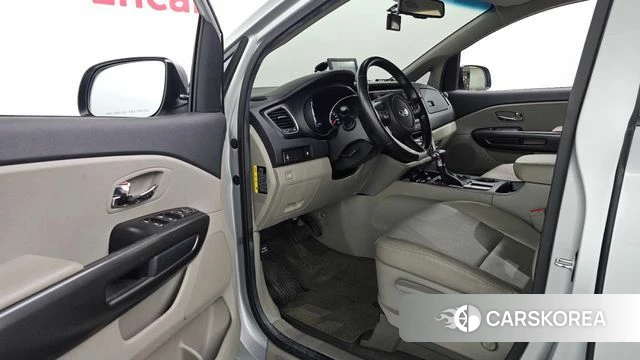 Kia The New Carnival id 4953122 из Кореи 20
