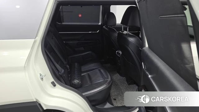 Ssangyong Torres id 4951136 из Кореи 31
