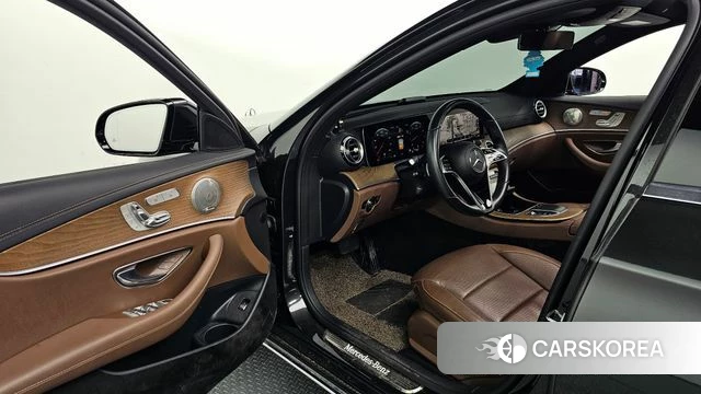 Mercedes-Benz E-Class W213 id 5028339 из Кореи 39