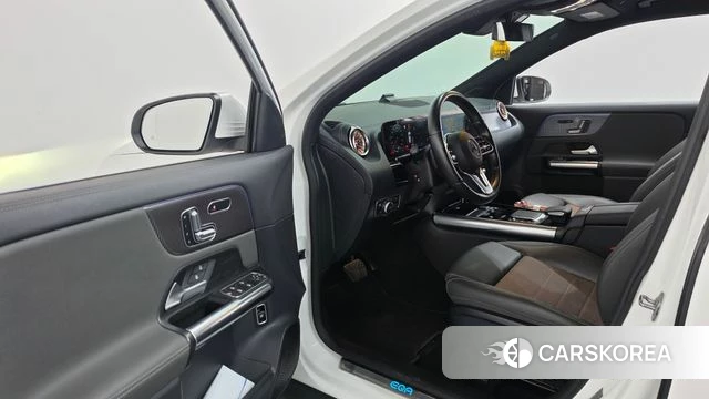 Mercedes-Benz EQA H243 id 5003374 из Кореи 37