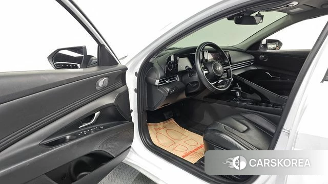 Hyundai The New Avante (CN7) id 4980777 из Кореи 30