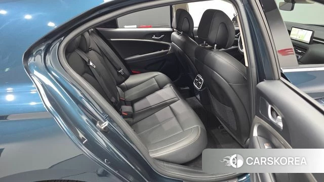 Genesis The New G70 Shooting Brake id 5001744 из Кореи 31
