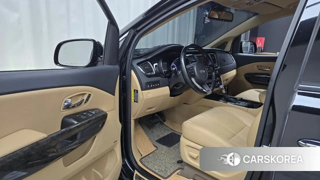 Kia The New Carnival id 5035662 из Кореи 20