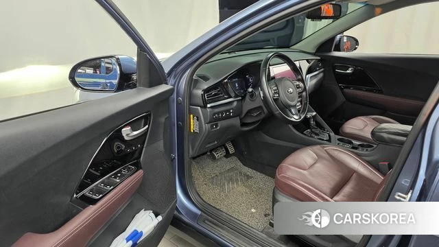 Kia The New Niro id 5023697 из Кореи 32