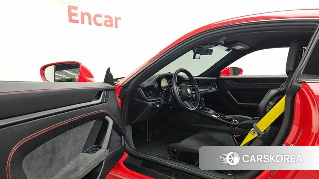 Porsche 911(992) id 4922774 из Кореи 36
