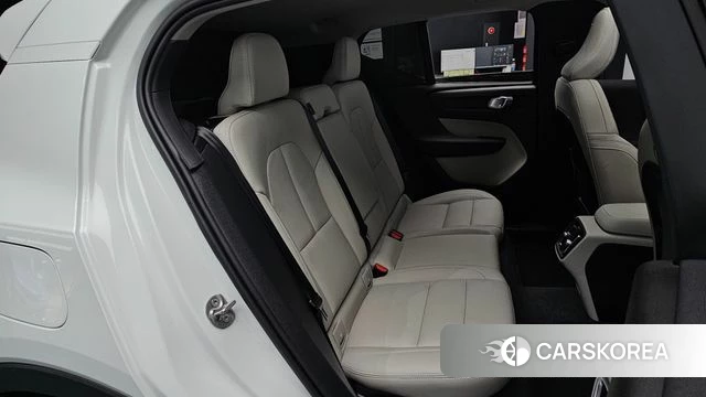 Volvo XC40 id 5032882 из Кореи 37