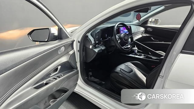 Hyundai Avante Hybrid (CN7) id 5016872 из Кореи 31