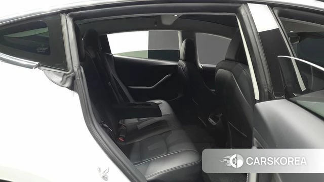Tesla Model 3 id 4959781 из Кореи 32