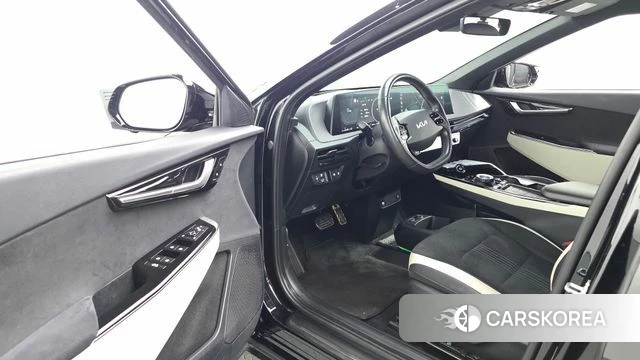 Kia EV6 id 5022829 из Кореи 36