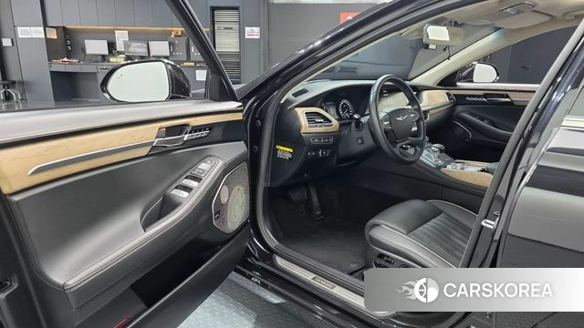 Genesis G90 id 5004308 из Кореи 36