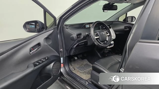 Toyota Prius 4th Generation id 5004650 из Кореи 20
