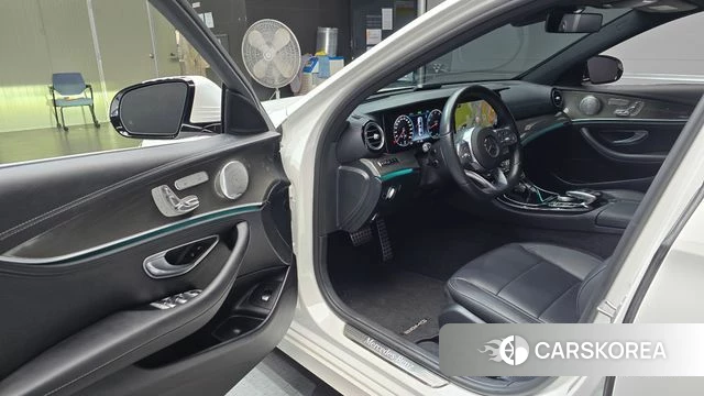 Mercedes-Benz E-Class W213 id 4952323 из Кореи 33