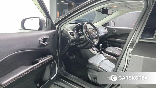 Jeep Compass 2nd Generation id 5004087 из Кореи 20