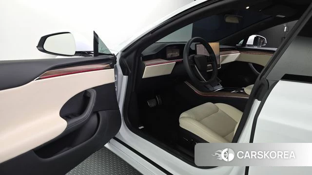 Tesla Model S id 4934531 из Кореи 31