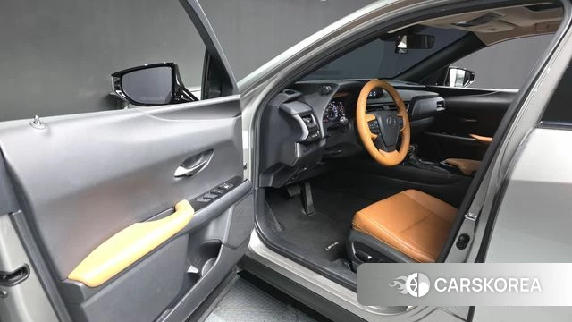 Lexus UX250h id 4952781 из Кореи 30