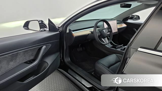Tesla Model 3 id 4977349 из Кореи 31