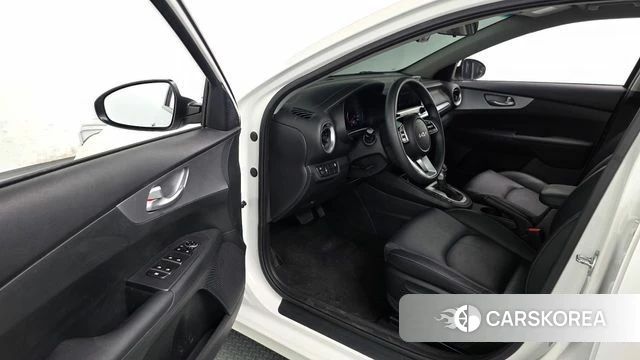 Kia The New K3 2nd generation id 4645367 из Кореи 20