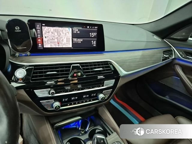 BMW 5 Series (G30) id 5035100 из Кореи 18