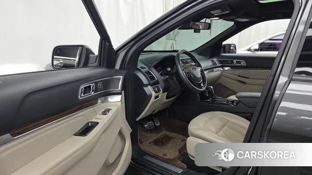 Ford Explorer id 4967530 из Кореи 34