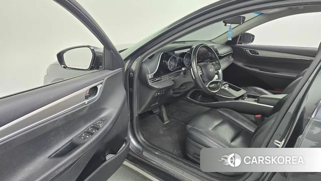 Hyundai The New Grandeur IG id 5003644 из Кореи 30