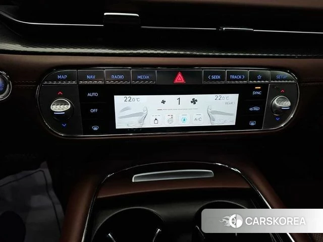 Genesis G90 (RS4) id 5039985 из Кореи 18