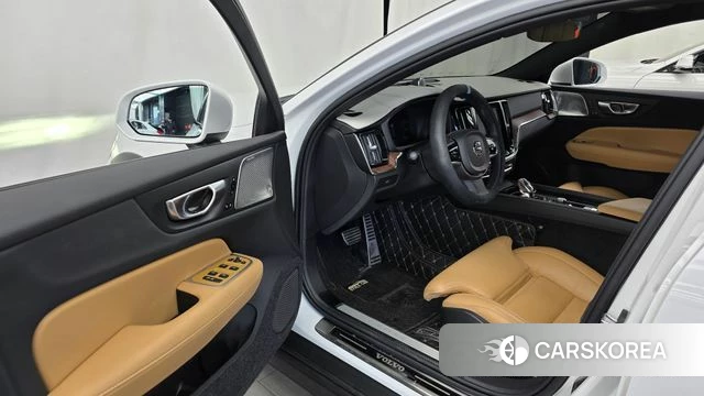Volvo V60 Cross-Country 2nd Generation id 5046046 из Кореи 35