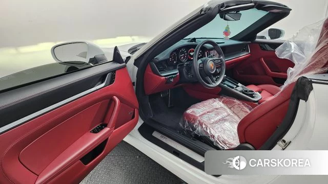 Porsche 911(992) id 4754896 из Кореи 34