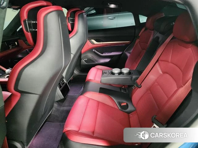 Porsche Taycan id 4783704 из Кореи 20