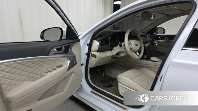 Genesis G70 id 5041831 из Кореи 31