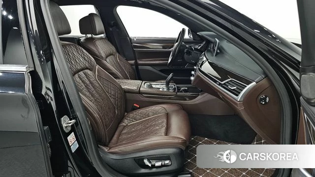 BMW 7 Series (G11) id 4997656 из Кореи 39
