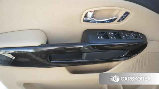 Kia The New Carnival id 5000765 из Кореи 20