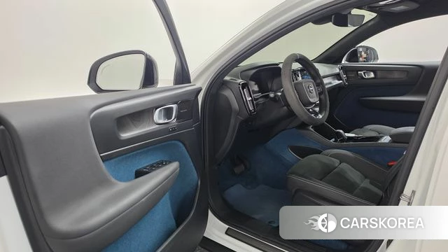 Volvo C40 Richards id 4917306 из Кореи 20