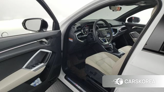 Audi Q3 (F3) id 4554475 из Кореи 33