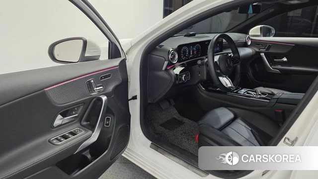 Mercedes-Benz A-Class W177 id 4964533 из Кореи 30