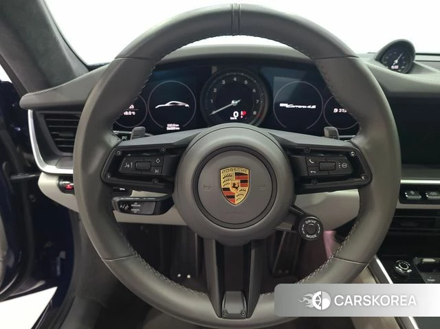 Porsche 911(992) id 4947202 из Кореи 19