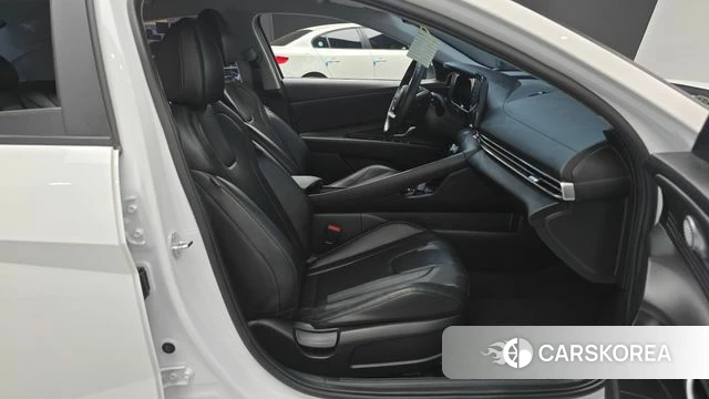 Hyundai Avante Hybrid (CN7) id 4935548 из Кореи 31