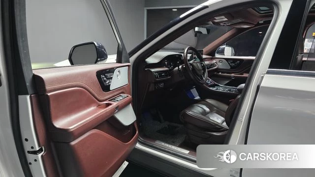 Lincoln Aviator 2nd generation id 4986085 из Кореи 37