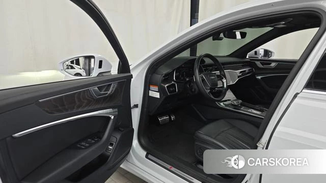 Audi A6 (C8) id 4991109 из Кореи 33
