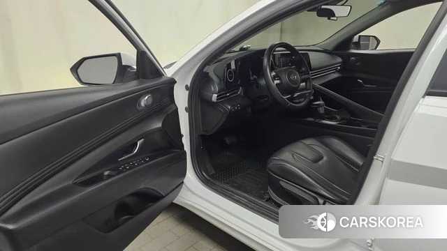 Hyundai Avante Hybrid (CN7) id 4958602 из Кореи 30