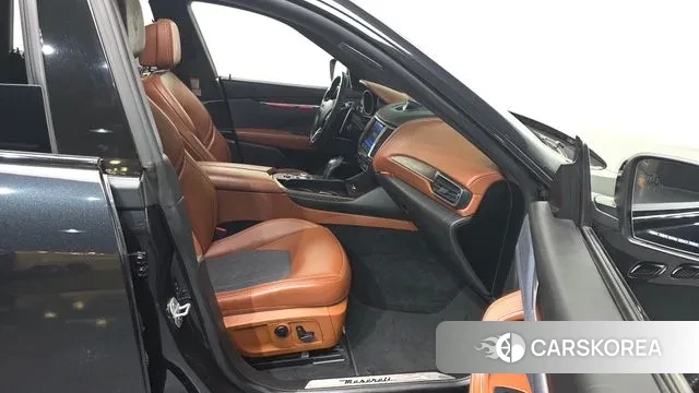Maserati Levante id 3631549 из Кореи 20