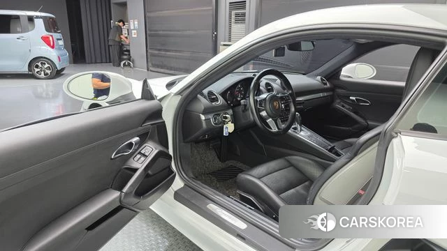 Porsche 718 Cayman id 4960578 из Кореи 31