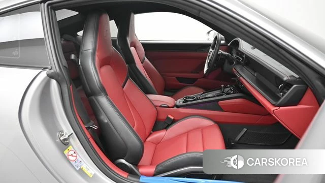 Porsche 911(992) id 4767282 из Кореи 20