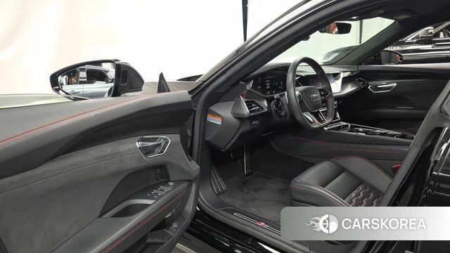 Audi RS e-Tron GT id 4880580 из Кореи 35