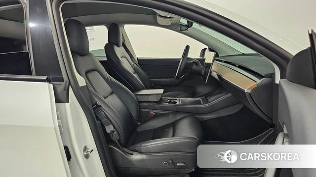 Tesla Model Y id 4930067 из Кореи 33